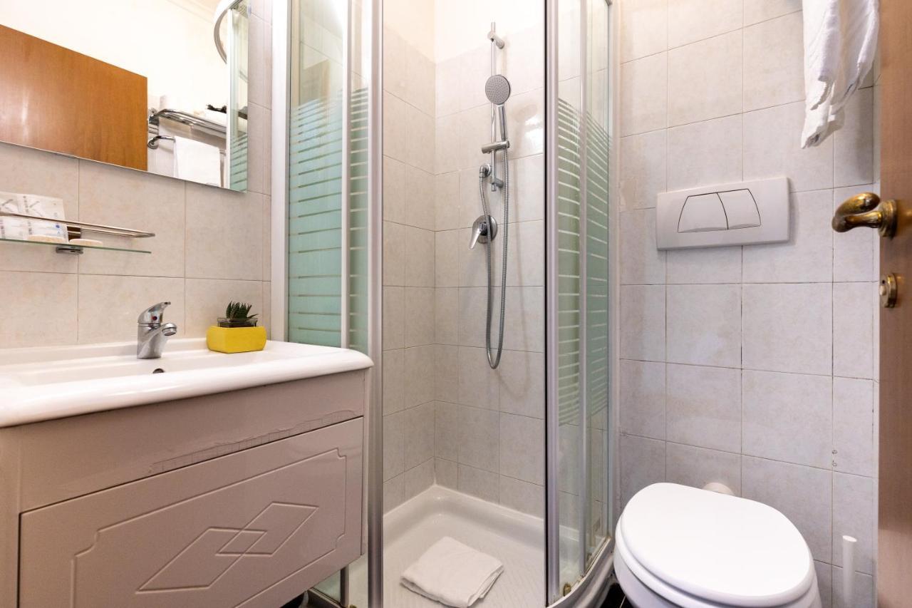 Alveare Bed & Breakfast Roma Eksteriør bilde